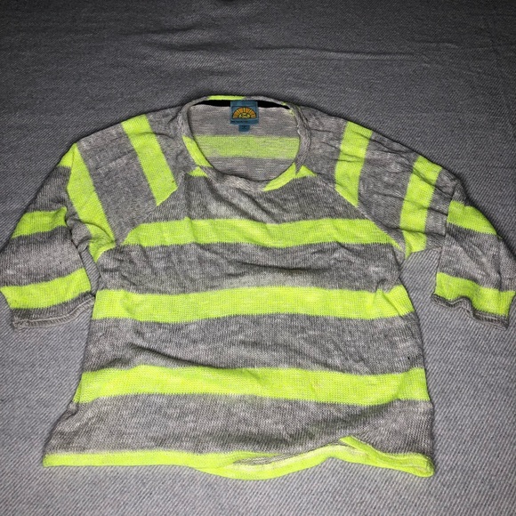 C&C California Top - Picture 2 of 3